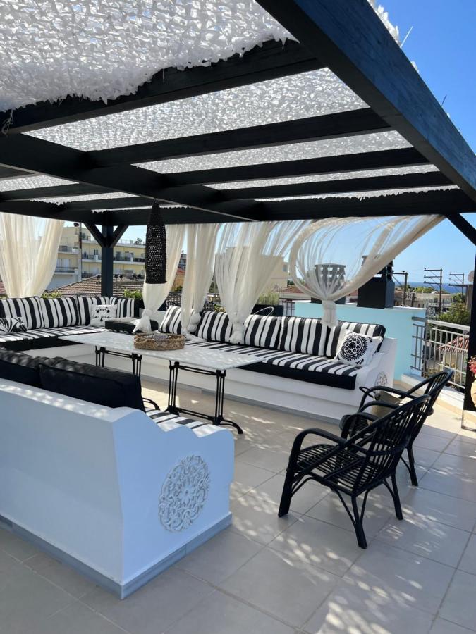 Magical Seaside Town Boutique Apts 2 Kyparissia Bagian luar foto