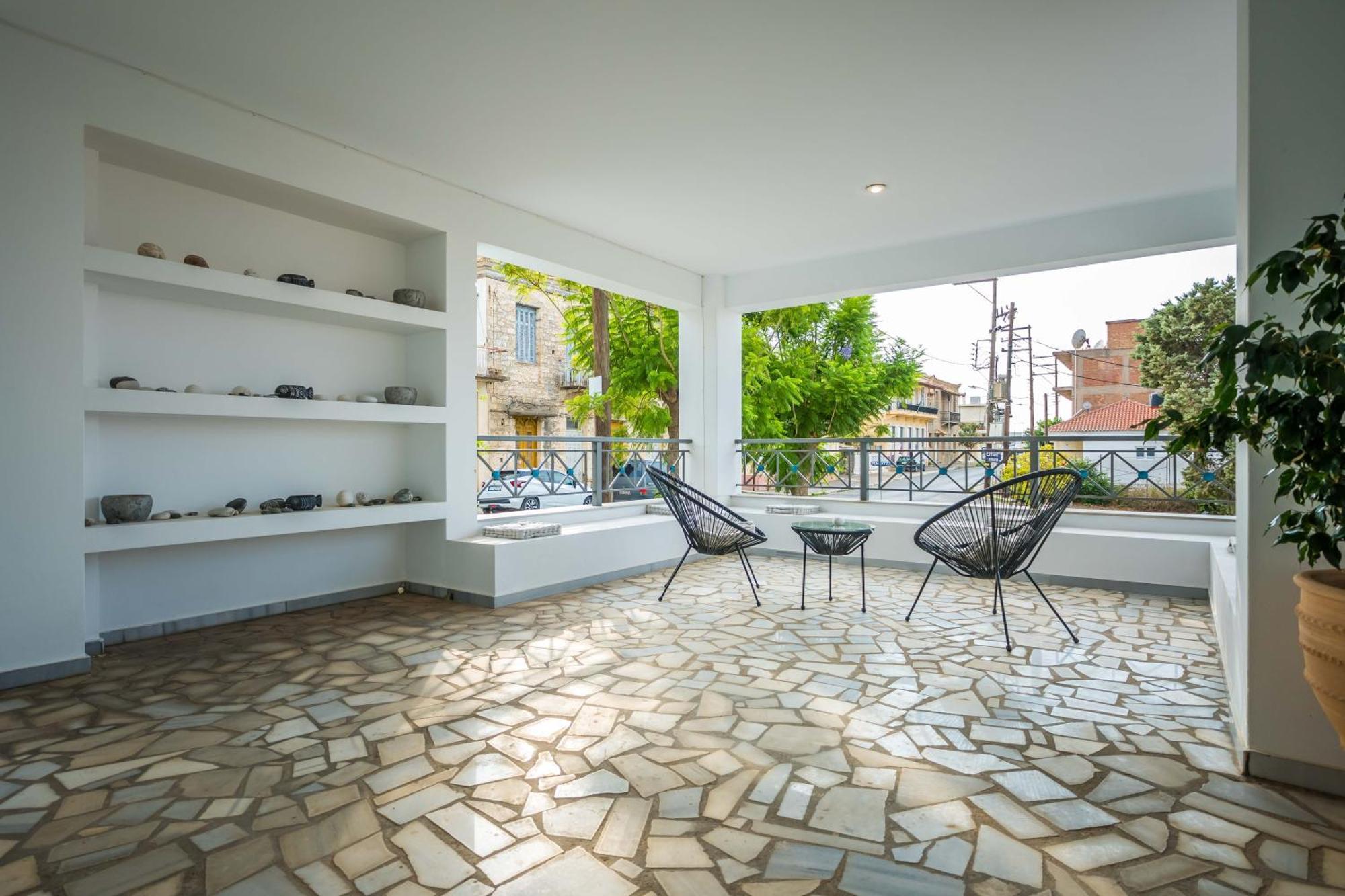 Magical Seaside Town Boutique Apts 2 Kyparissia Bagian luar foto
