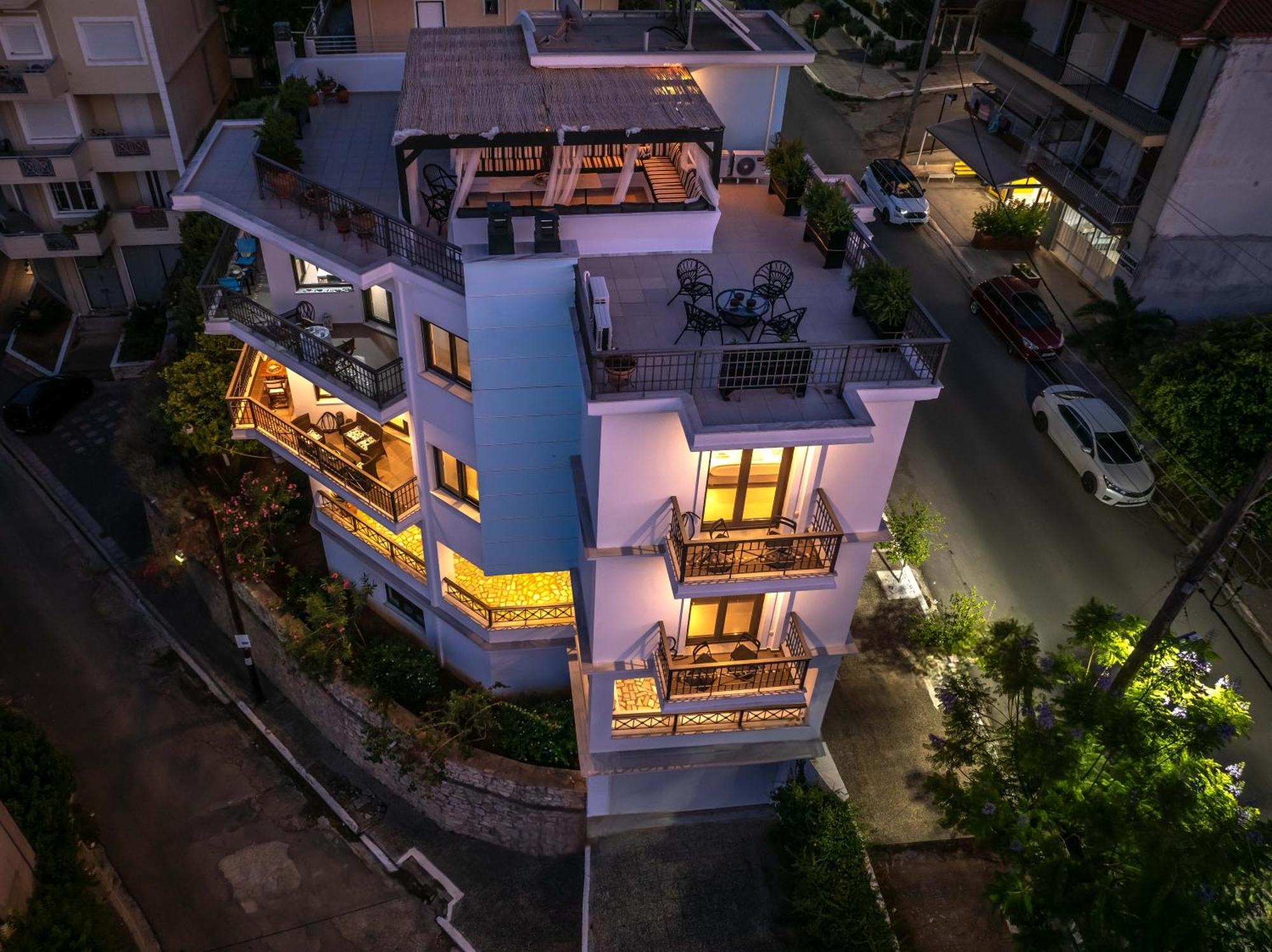 Magical Seaside Town Boutique Apts 2 Kyparissia Bagian luar foto